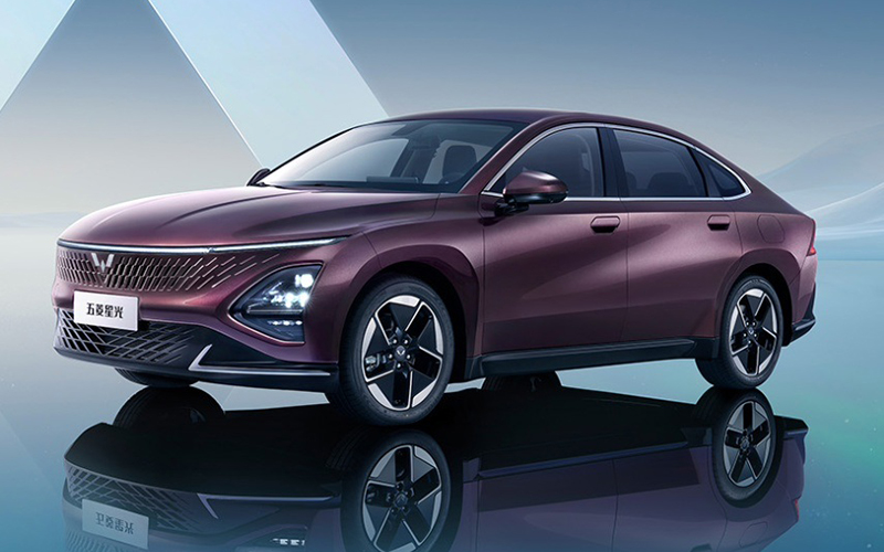 Confident Front Design, Futuristic Style Confident Front Design, Futuristic Style